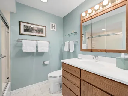 $599,900 | 703 East Redwood Lane, Arlington Heights, IL 60004