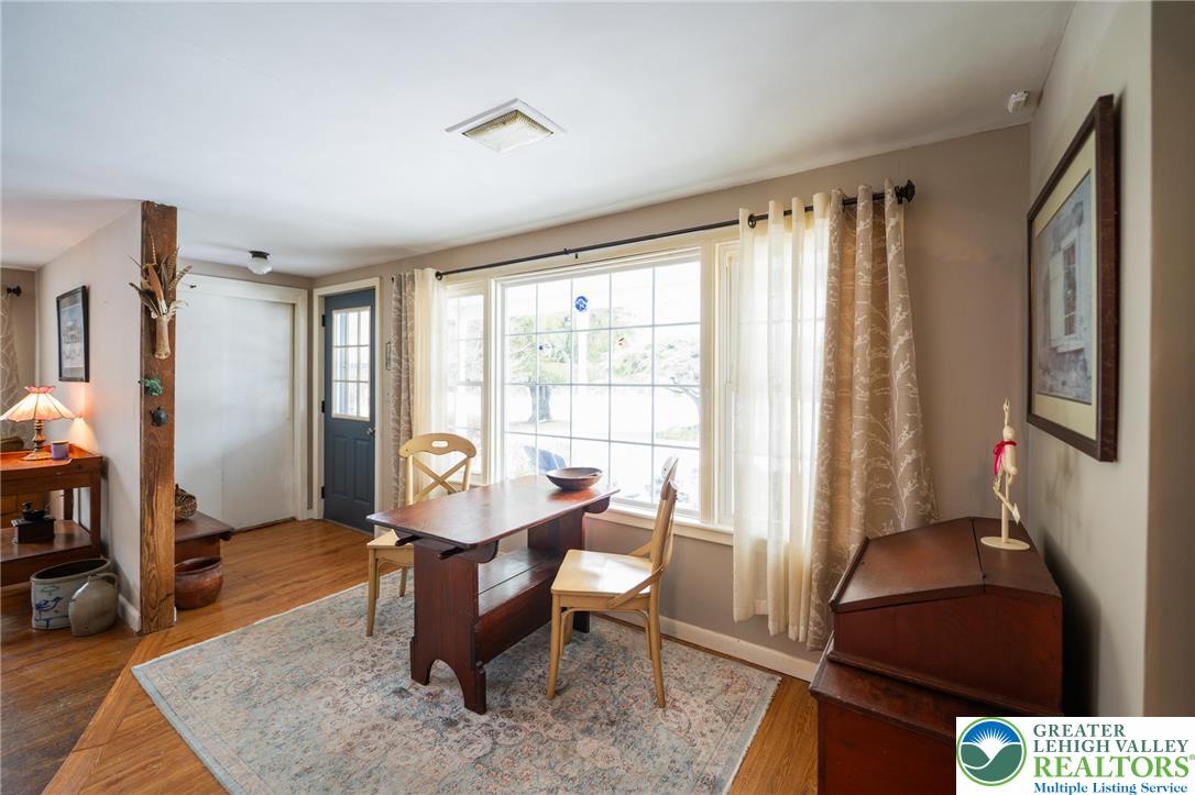100 Ridge Road Phillipsburg, NJ 08865 - Photo 14 of 40 a living room with furniture and a window