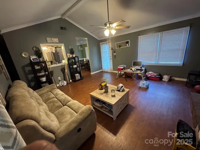 $283,800 | 2835 Royal Ridge Lane, Charlotte, NC 28212