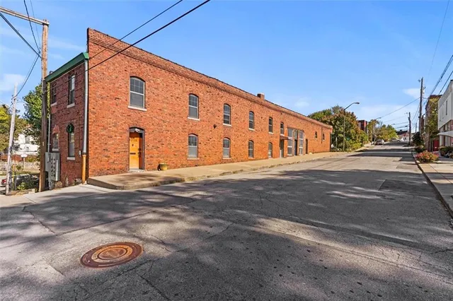 $2,899,999 | 1018 East Missouri Avenue, Kansas City, MO 64106