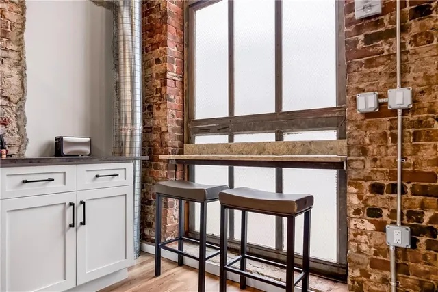 $2,750,000 | 1018 East Missouri Avenue, Kansas City, MO 64106