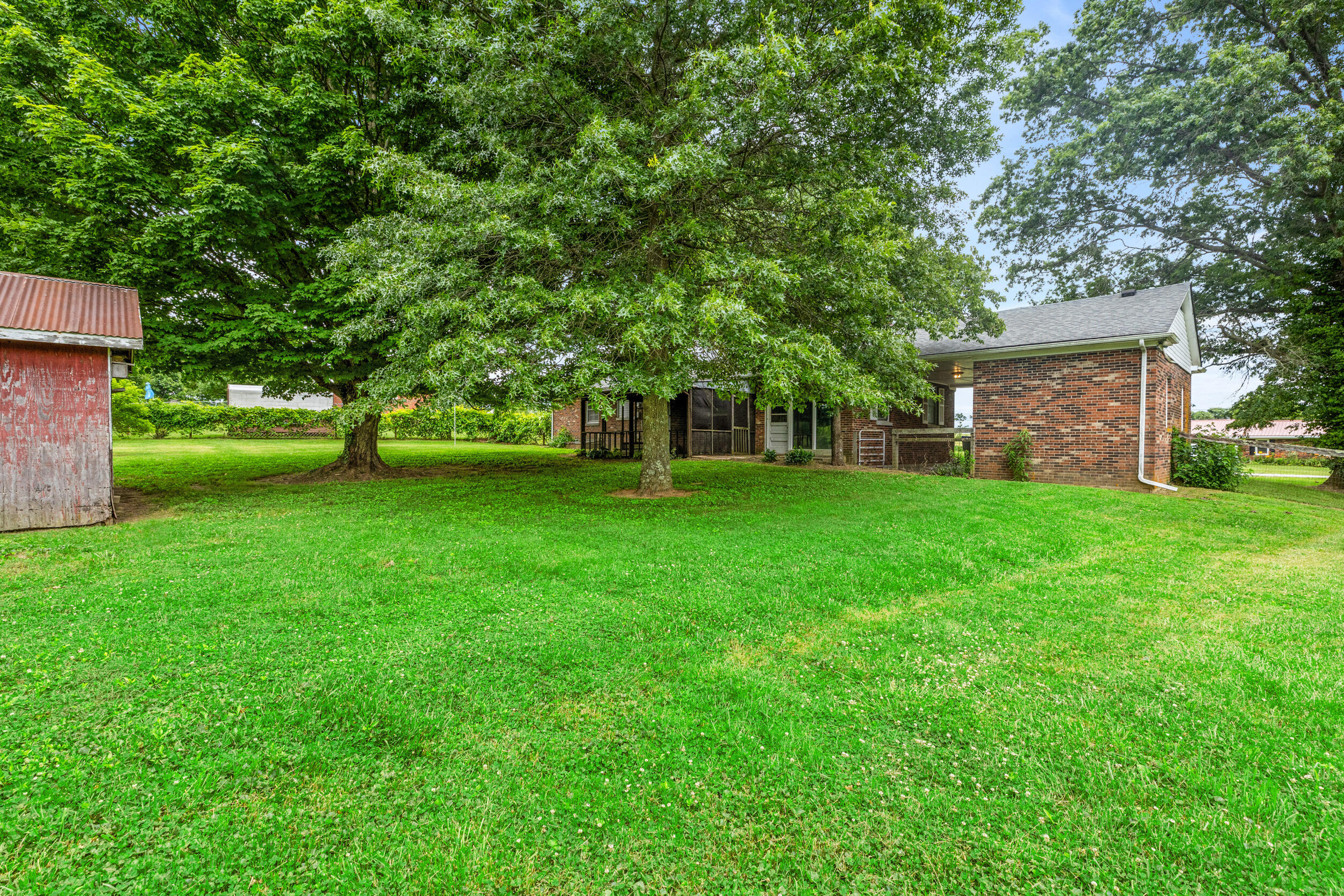214 Sebree Road Stamping Ground, KY 40379 - Photo 27 of 35 27_img_7879