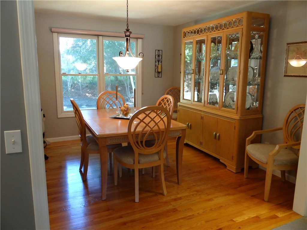 76 Fox Ridge Drive Cranston, RI 02921 - Photo 13 of 39 Gallery Image 13