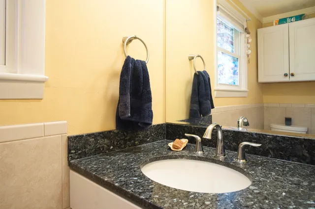 $449,500 | 37 Atwood Avenue, Woodstock, VT 05091