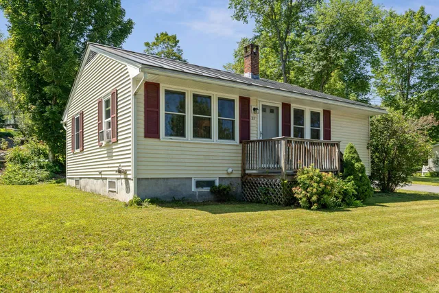 $449,500 | 37 Atwood Avenue, Woodstock, VT 05091