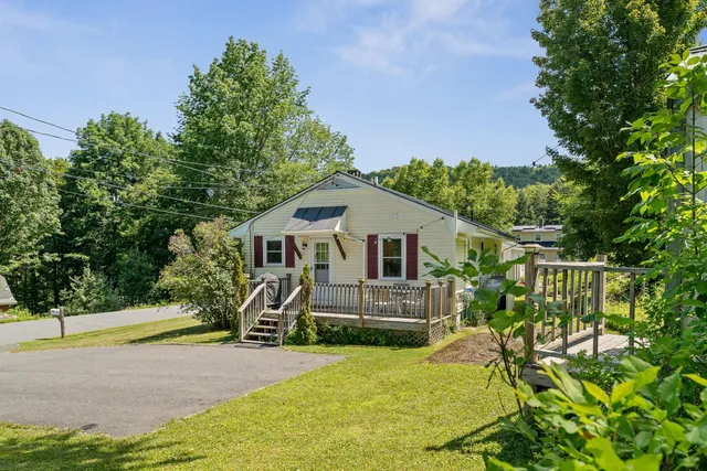 $449,500 | 37 Atwood Avenue, Woodstock, VT 05091