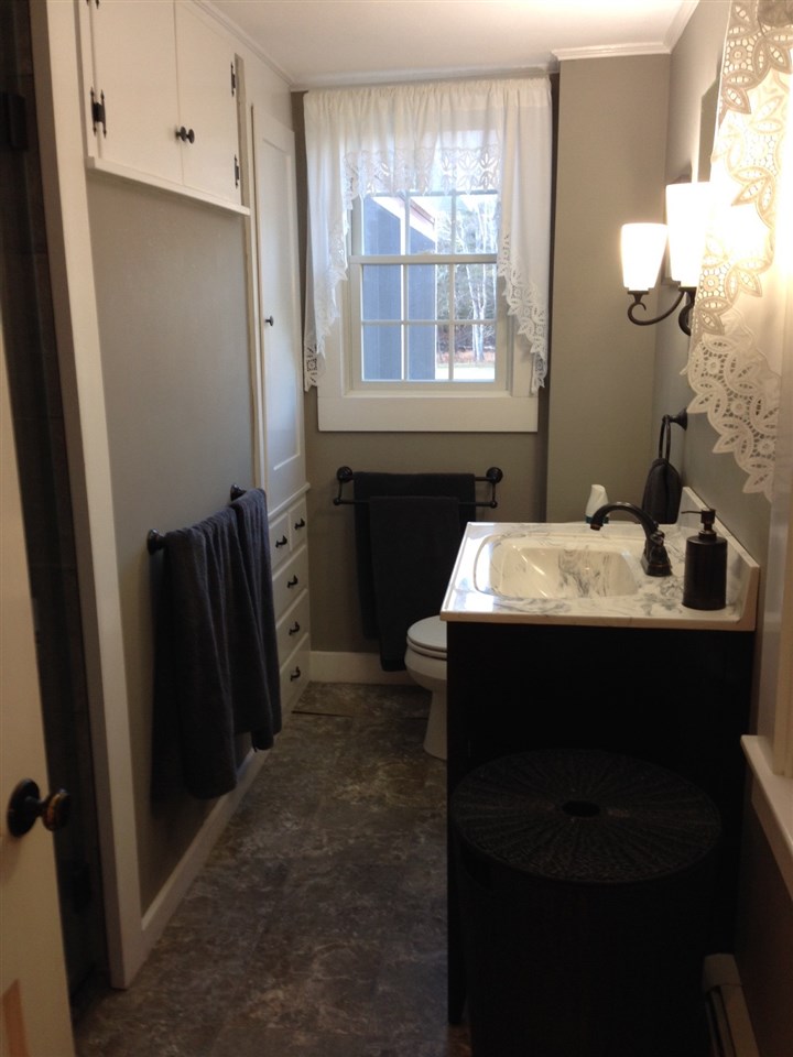 18 Brook Road Amherst, NH 03031 - Photo 15 of 34 Gallery Image 15