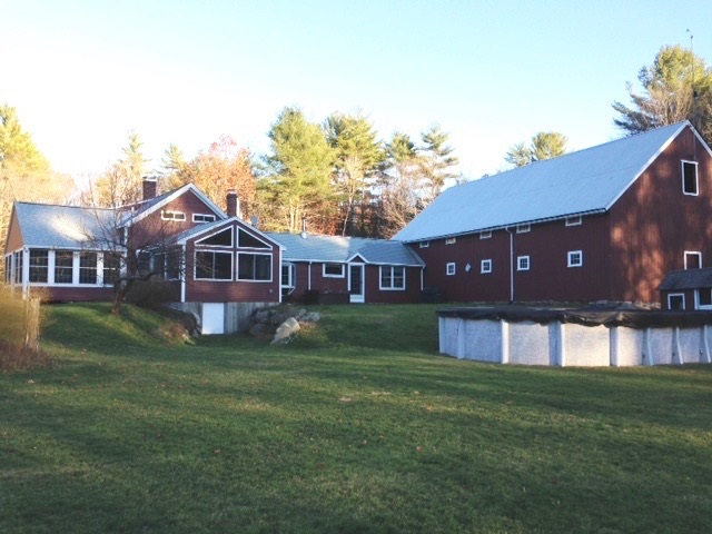 18 Brook Road Amherst, NH 03031 - Photo 4 of 34 Gallery Image 4