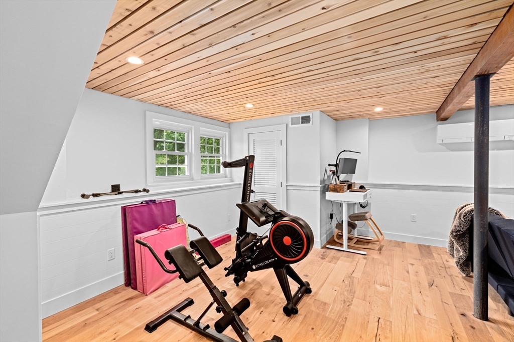 10 Grenadier Road Hingham, MA 02043 - Photo 24 of 42 Gallery Image 24