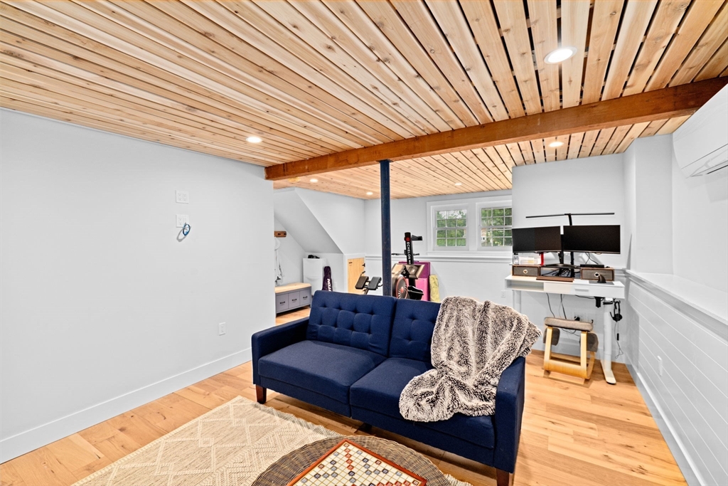 10 Grenadier Road Hingham, MA 02043 - Photo 27 of 42 Gallery Image 27