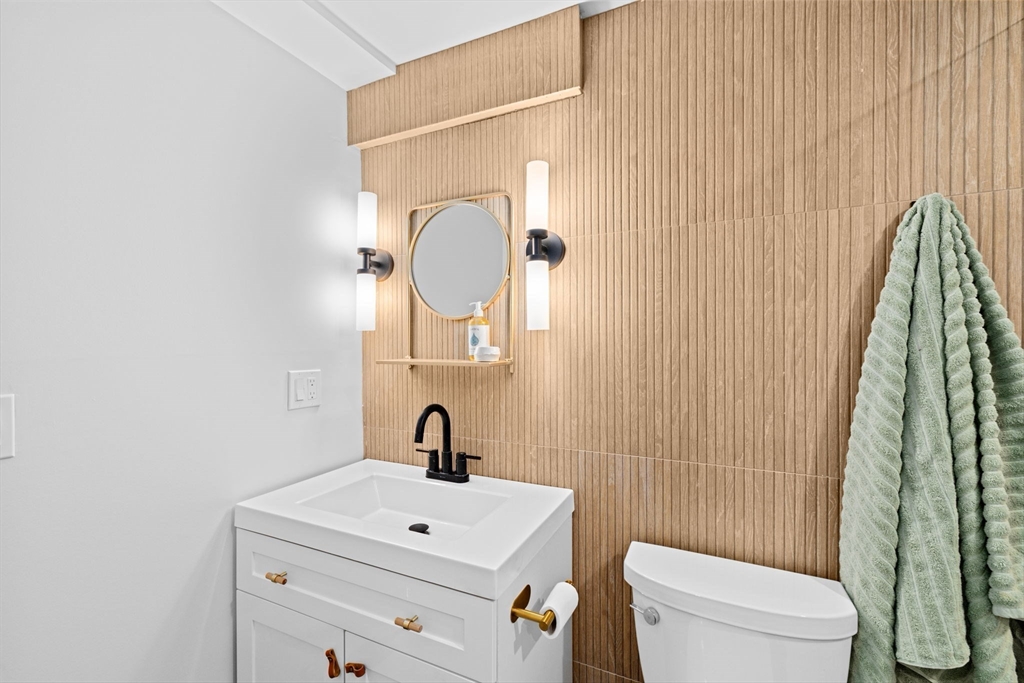 10 Grenadier Road Hingham, MA 02043 - Photo 31 of 42 Gallery Image 31