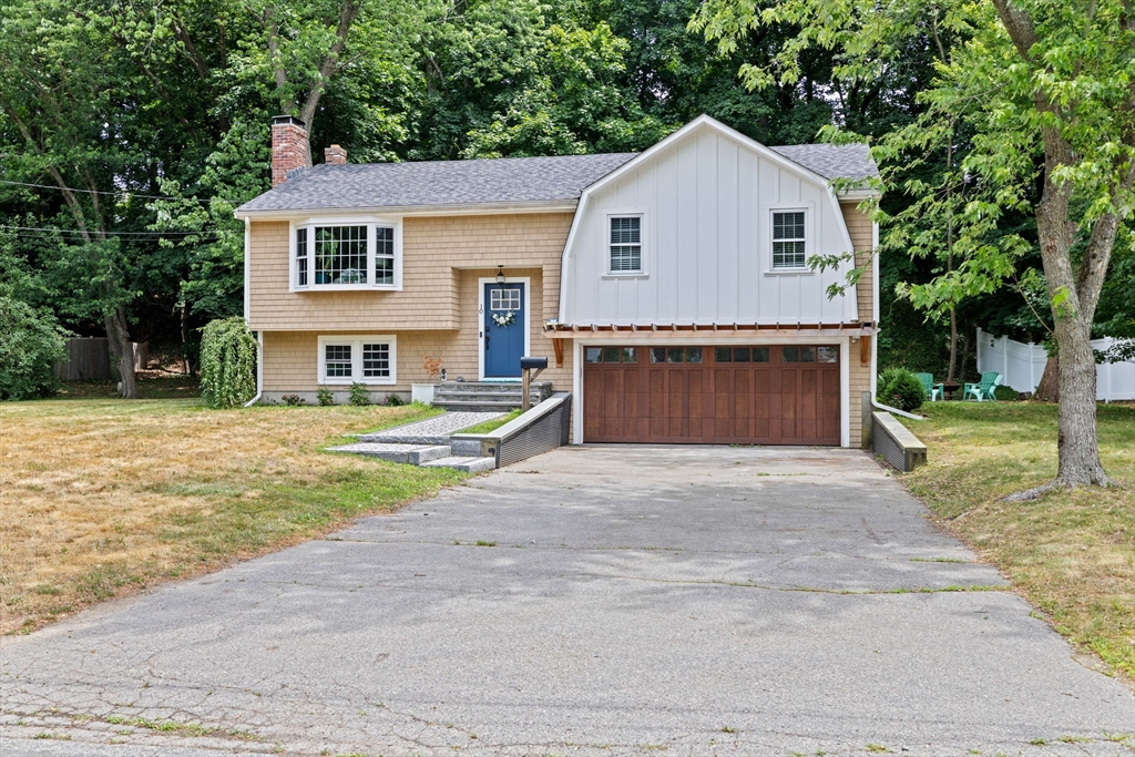 10 Grenadier Road Hingham, MA 02043 - Photo 40 of 42 Gallery Image 40