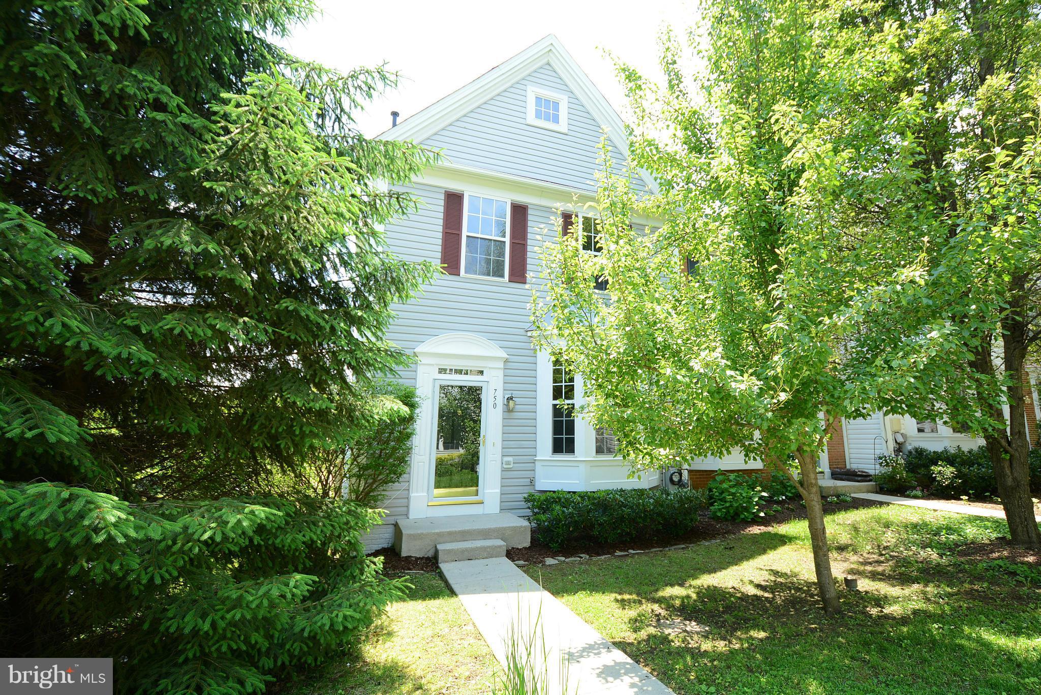 750 Howards Loop, Unit 53 Annapolis, MD 21401 - Photo 1 of 30 Exterior (Front)