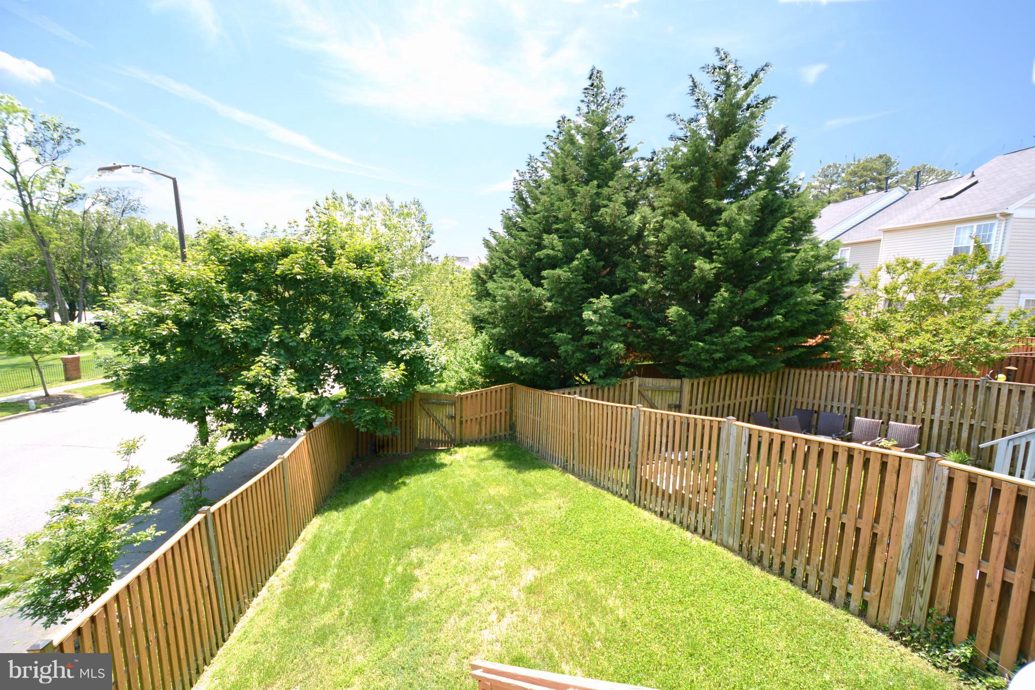 750 Howards Loop, Unit 53 Annapolis, MD 21401 - Photo 14 of 30 Exterior (Rear)