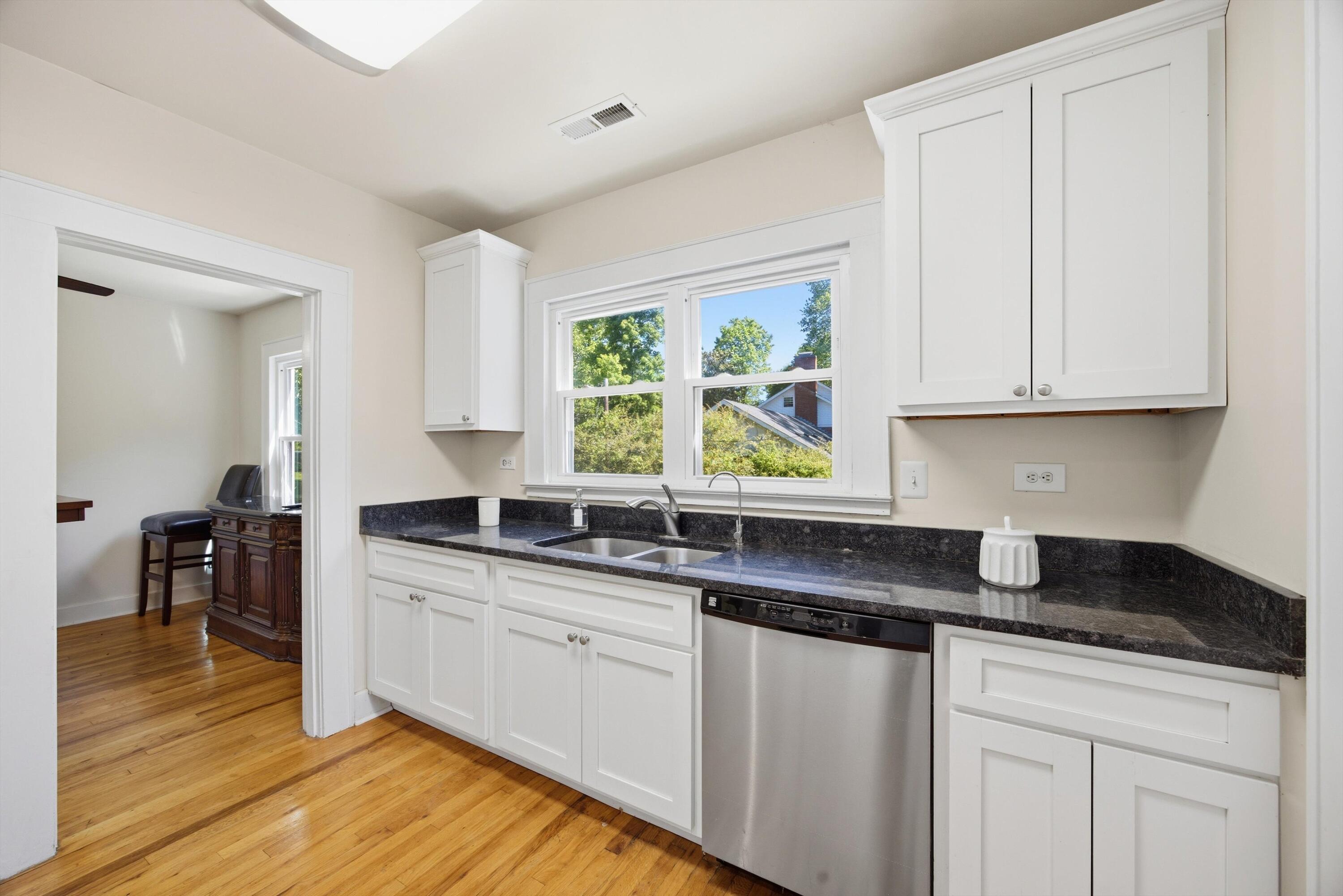 5580 Tucker Road Ooltewah, TN 37363 - Photo 12 of 59 12-5580TuckerRd-8