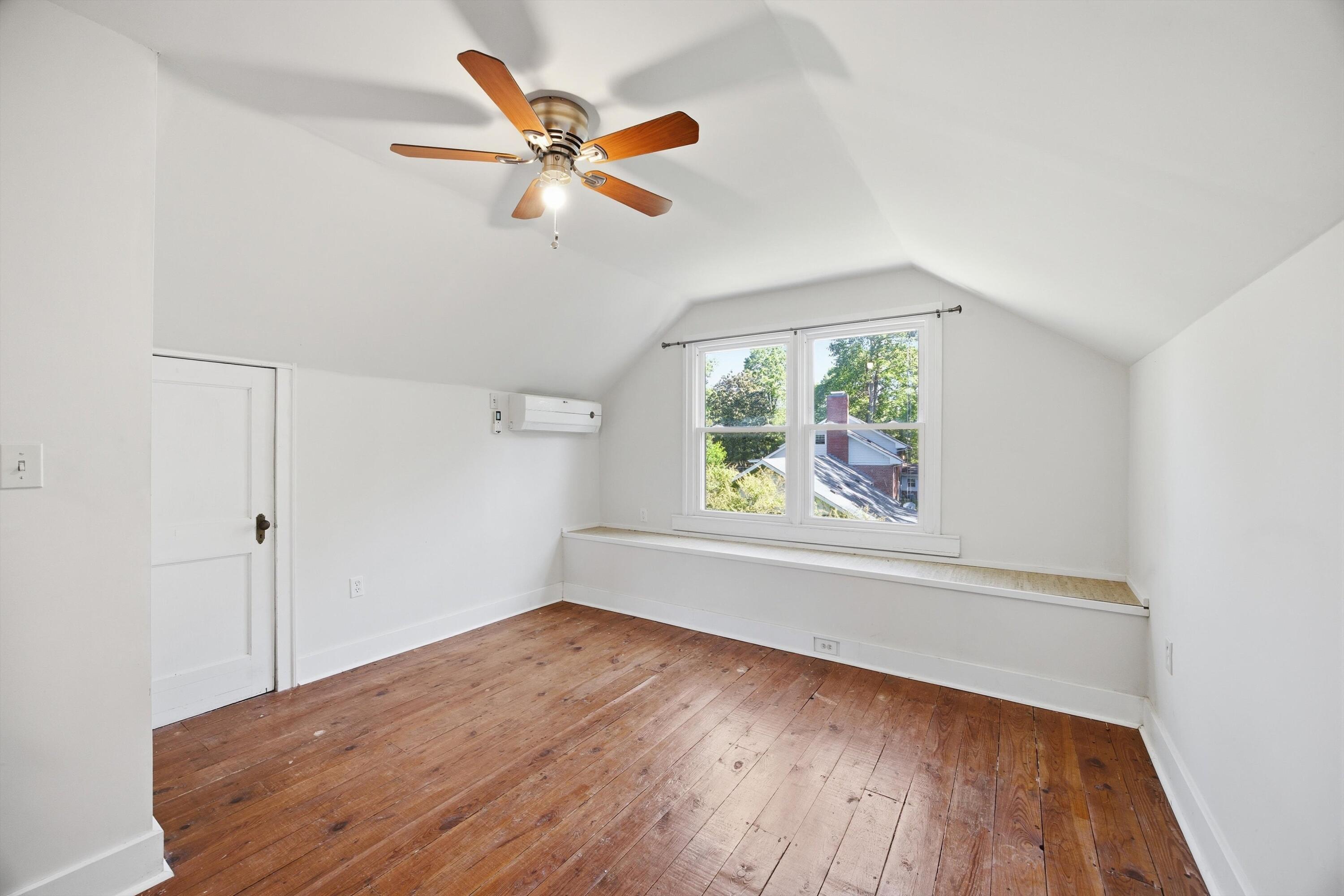 5580 Tucker Road Ooltewah, TN 37363 - Photo 25 of 59 24-5580TuckerRd-20