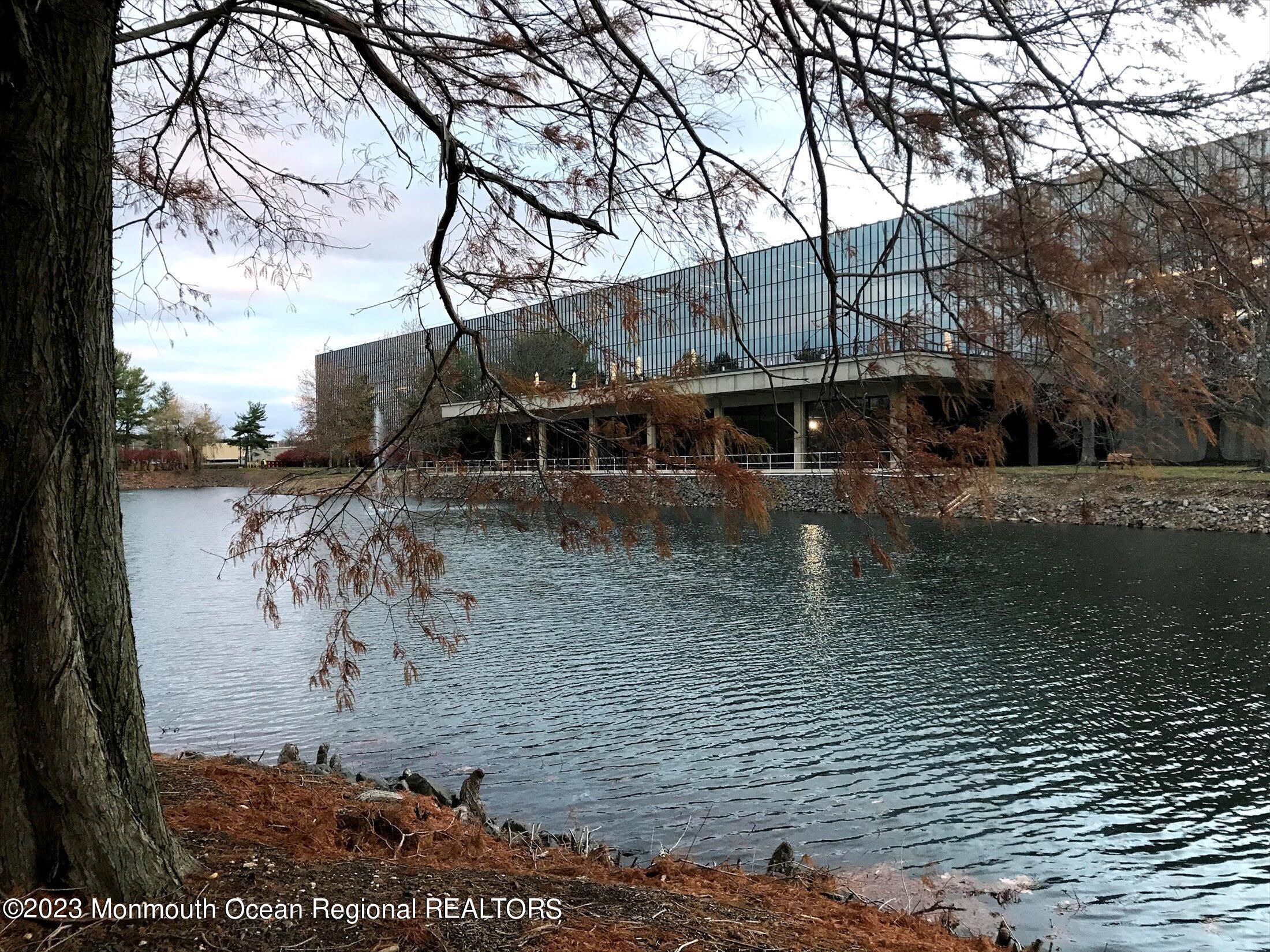 18 Jansky Drive, Unit 392 Holmdel, NJ 07733 - Photo 45 of 50 54-Bell Labs