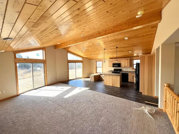 $189,000 | 11971 Scofield Road, Cook, MN 55723