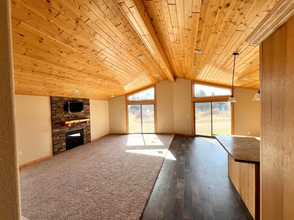 $189,000 | 11971 Scofield Road, Cook, MN 55723