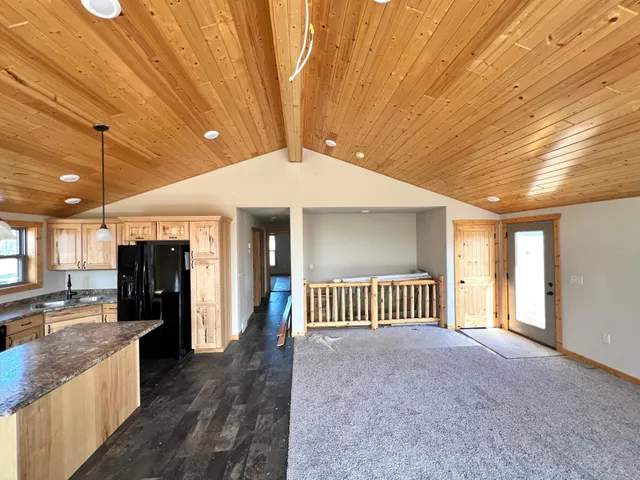 $189,000 | 11971 Scofield Road, Cook, MN 55723