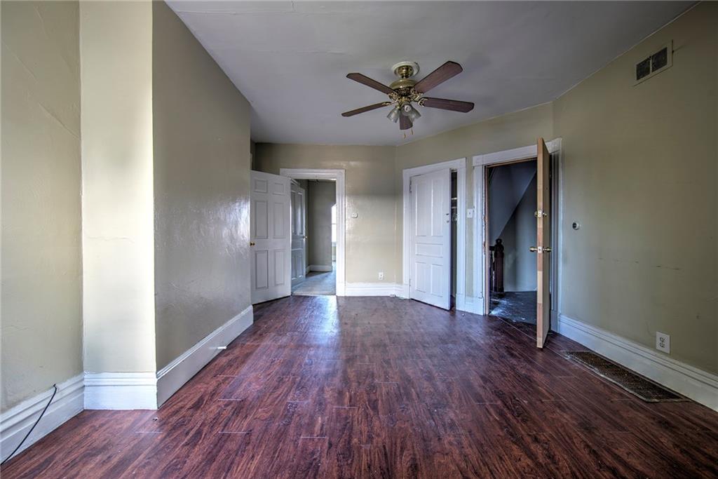 1253 Chartiers Avenue McKees Rocks, PA 15136 - Photo 9 of 19 Second floor unit.