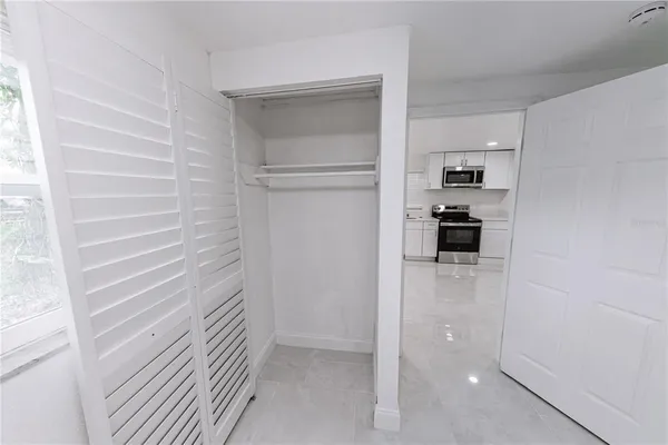 $1,500 | 902 Marshall Street, Clearwater, FL 33755