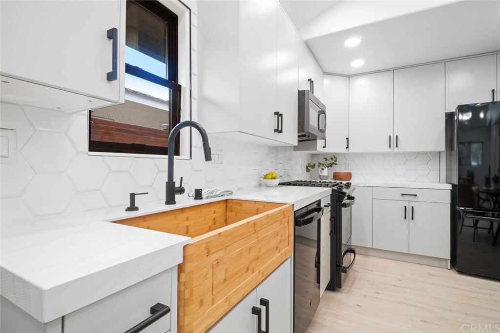 243 Via Ballena San Clemente, CA 92672 - Photo 57 of 75