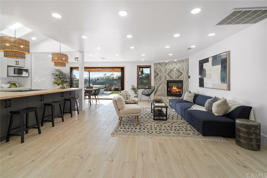 243 Via Ballena San Clemente, CA 92672 - Photo 10 of 75