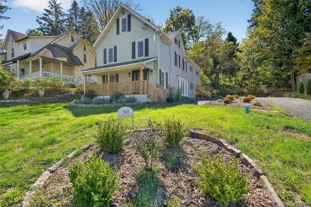 $2,600 | 50 Dubois Street, Unit 1, Livingston Manor, NY 12758