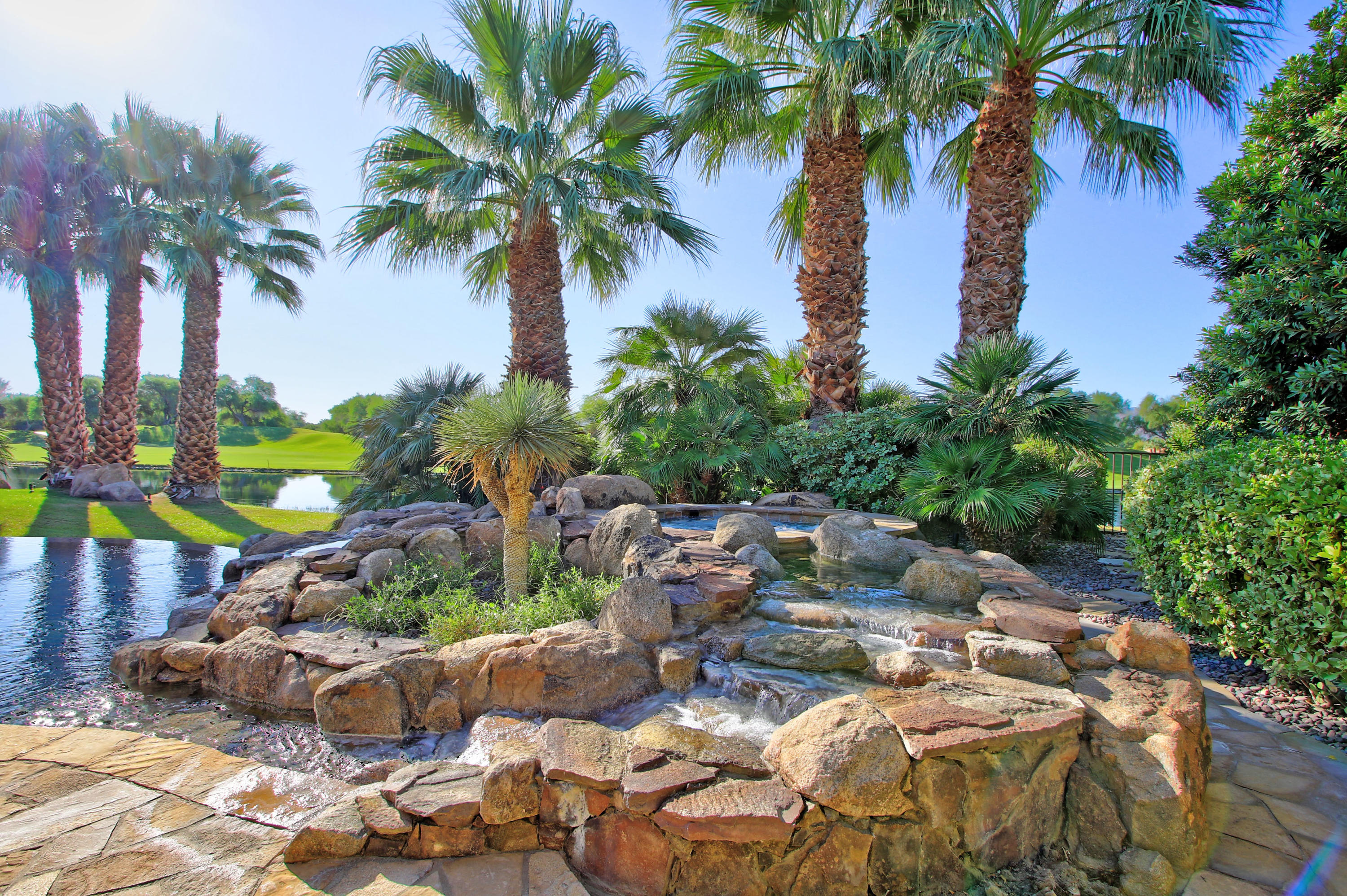 83 Royal St Georges Way Rancho Mirage, CA 92270 - Photo 107 of 123 z (24)
