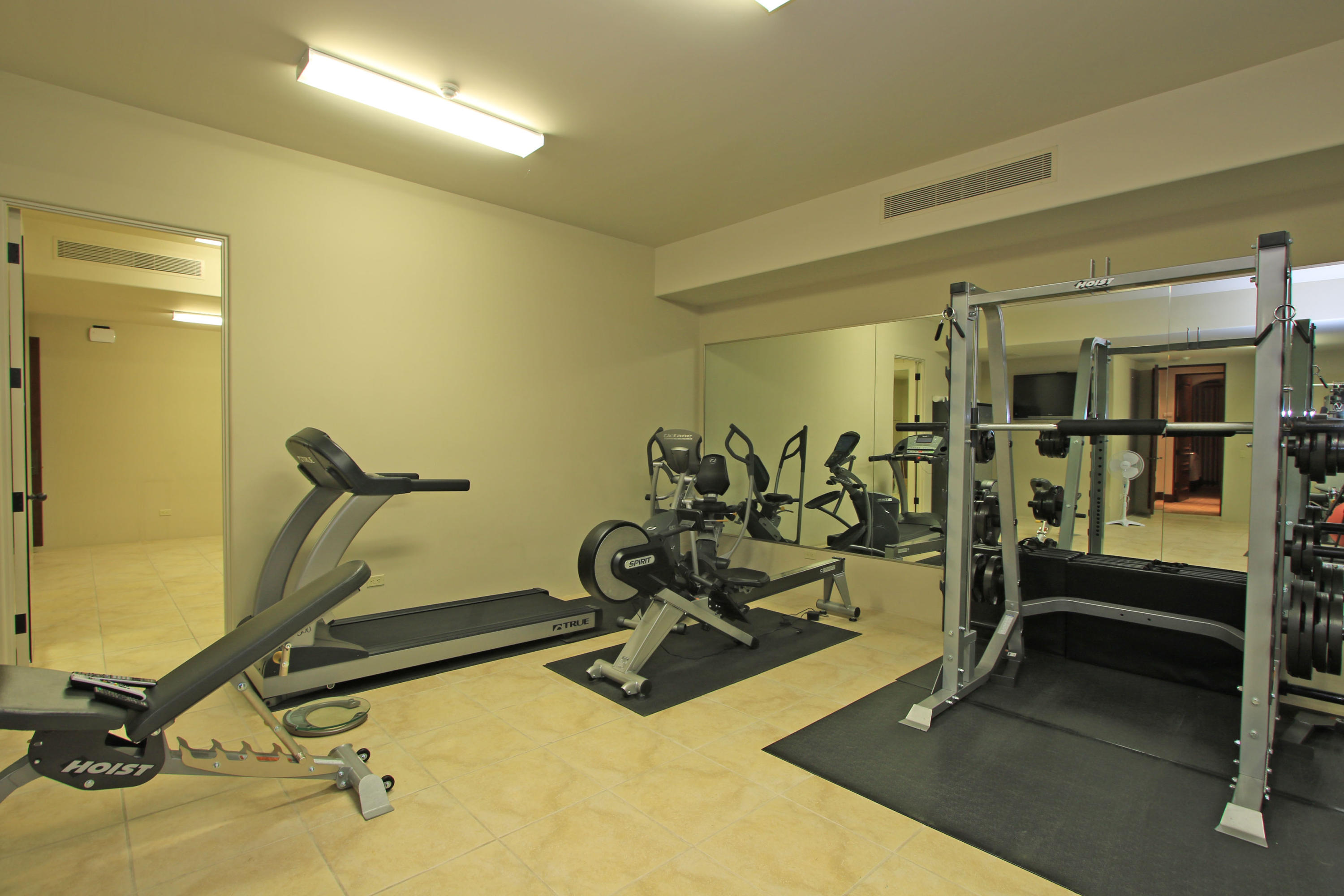 83 Royal St Georges Way Rancho Mirage, CA 92270 - Photo 86 of 123 a view of a room with gym equipment