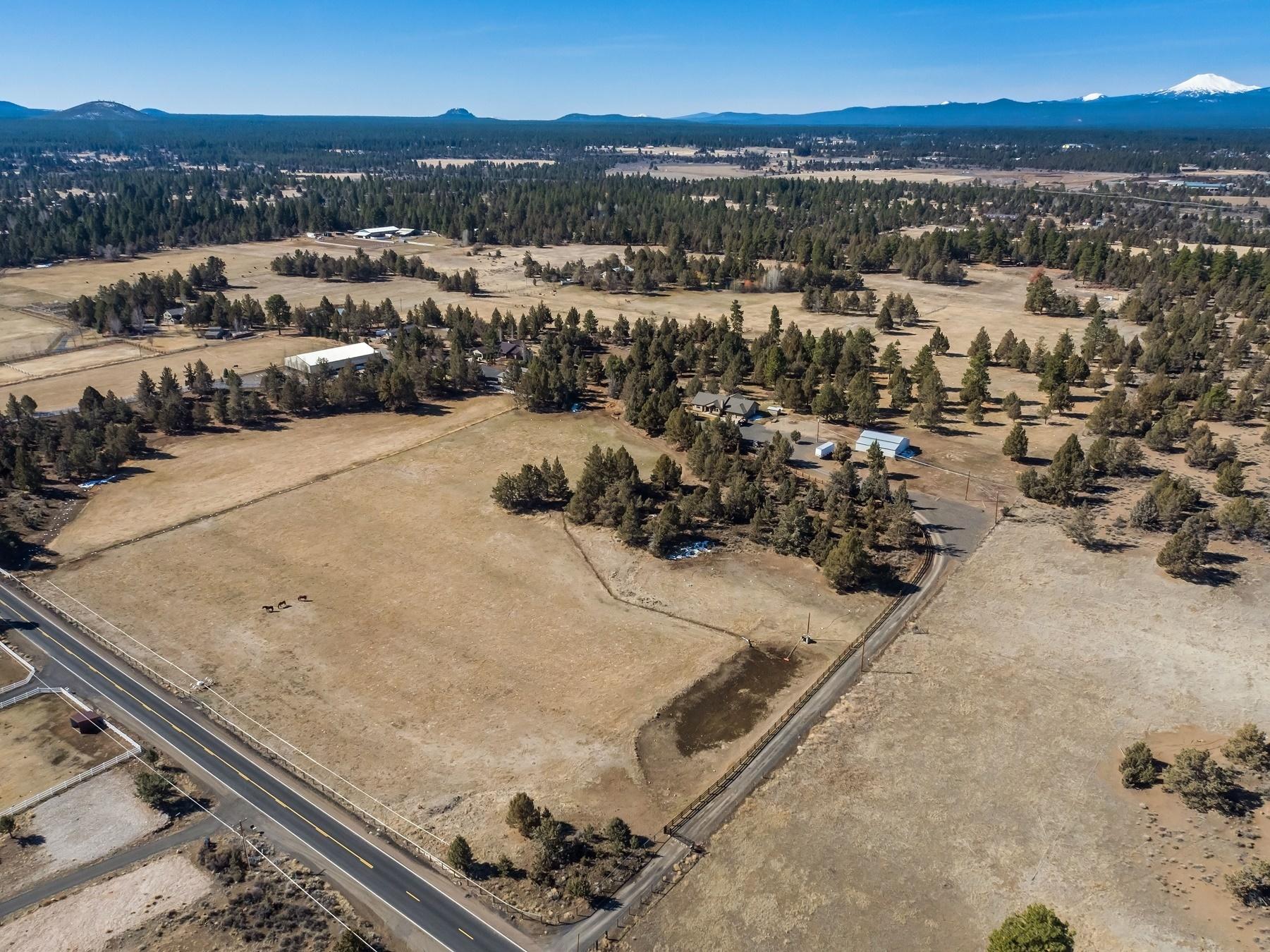 61061 Billadeau Road Bend, OR 97702 - Photo 35 of 37 35 61061 Billadeau Rd._049