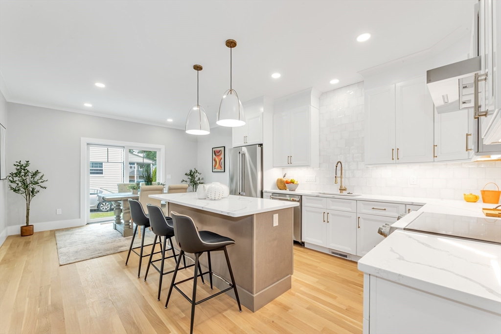 29 Keystone Street Boston, MA 02132 - Photo 6 of 29