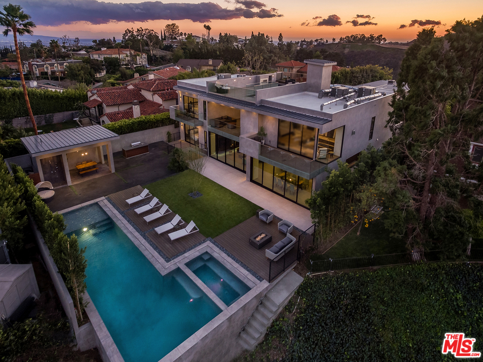 1632 Stradella Road Los Angeles, CA 90077 - Photo 40 of 41