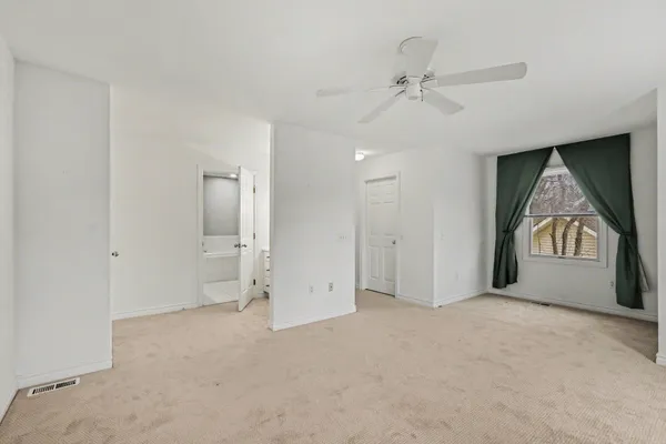 $2,700 | 481 Village Oaks Court, Ann Arbor, MI 48103