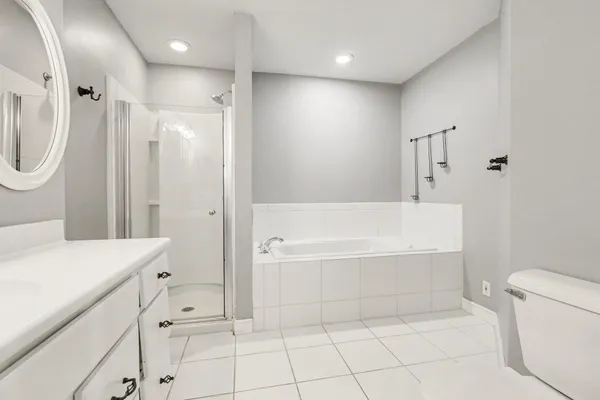 $2,700 | 481 Village Oaks Court, Ann Arbor, MI 48103