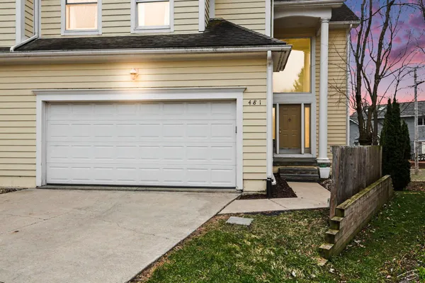 $2,700 | 481 Village Oaks Court, Ann Arbor, MI 48103