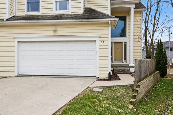 $2,700 | 481 Village Oaks Court, Ann Arbor, MI 48103