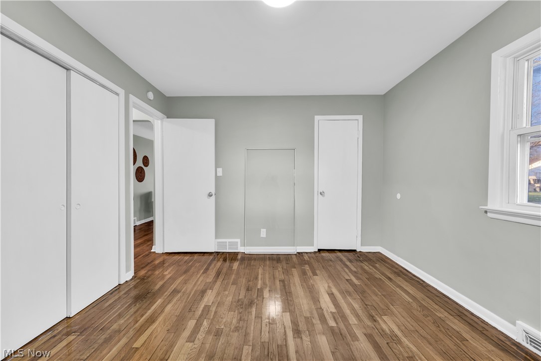 20649 Centuryway Road Maple Heights, OH 44137 - Photo 14 of 28