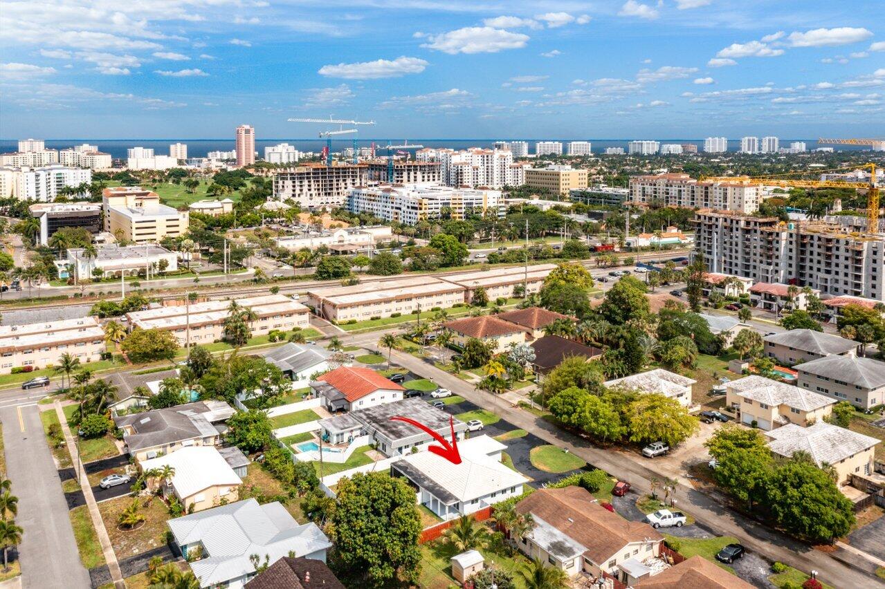 245 Southwest 6th Street Boca Raton, FL 33432 - Photo 28 of 40 a view of a city