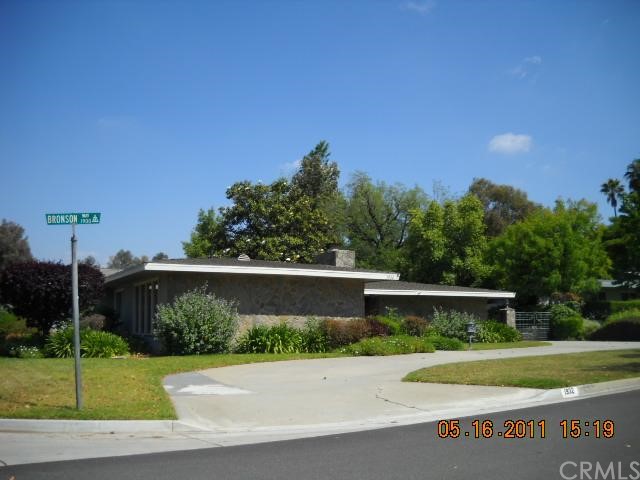 1932 Bronson Way Riverside, CA 92506 - Photo 1 of 1