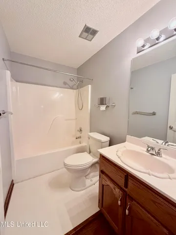 $399,000 | 155 Foxwood Circle West, Hernando, MS 38632