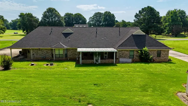 $399,000 | 155 Foxwood Circle West, Hernando, MS 38632