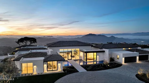 $30,000,000 | 2551 White Stallion Road, Westlake Village, CA 91361