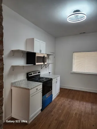 $1,150 | 8909 South Houston Avenue, Unit 1, Chicago, IL 60617