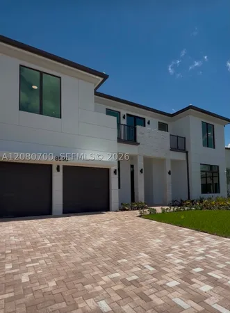 $3,500,000 | 8540 Northwest 160th Miami Lakes, Miami Lakes, FL 33016