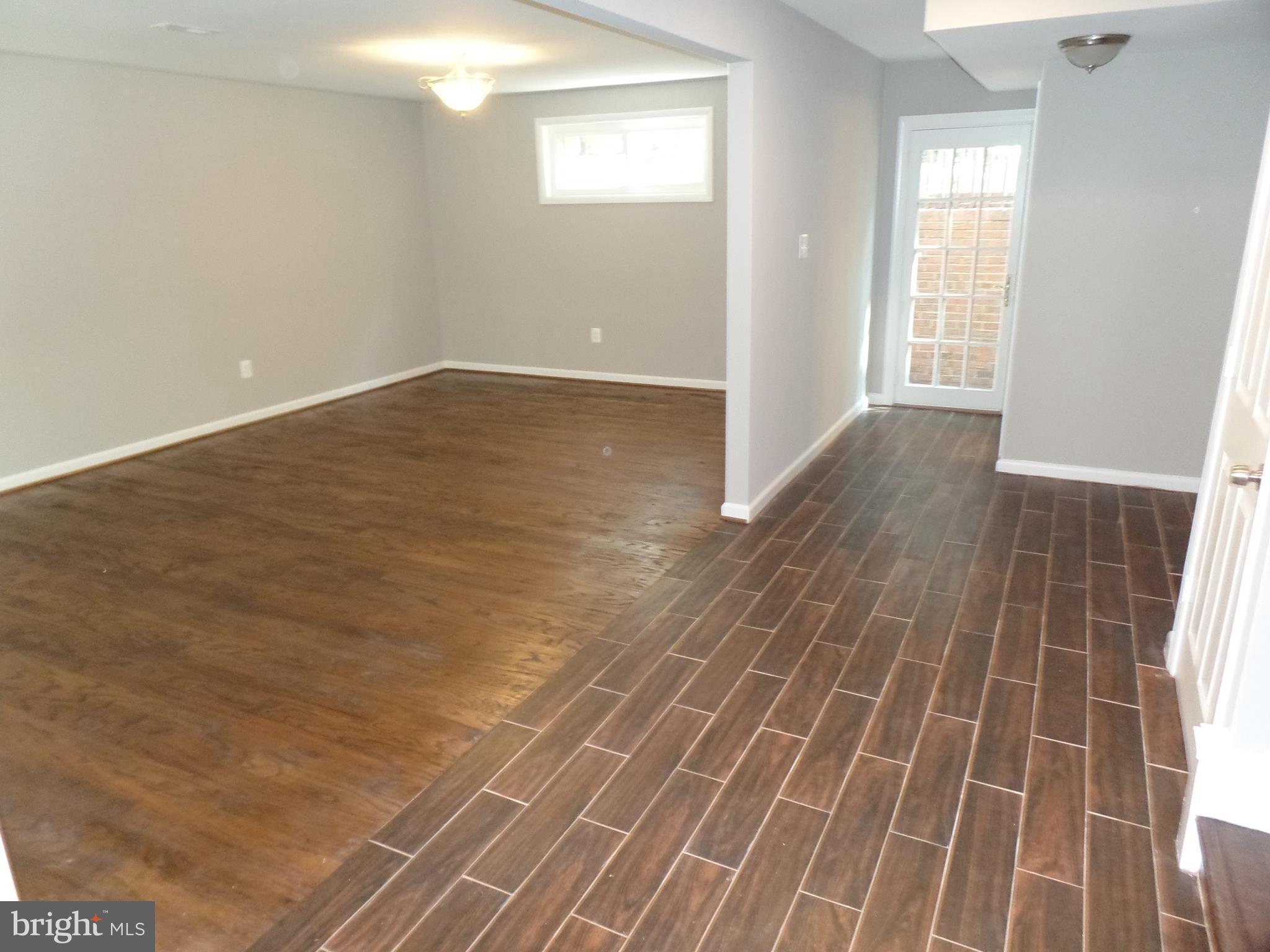 10313 Royal Road Silver Spring, MD 20903 - Photo 4 of 30 Living Room