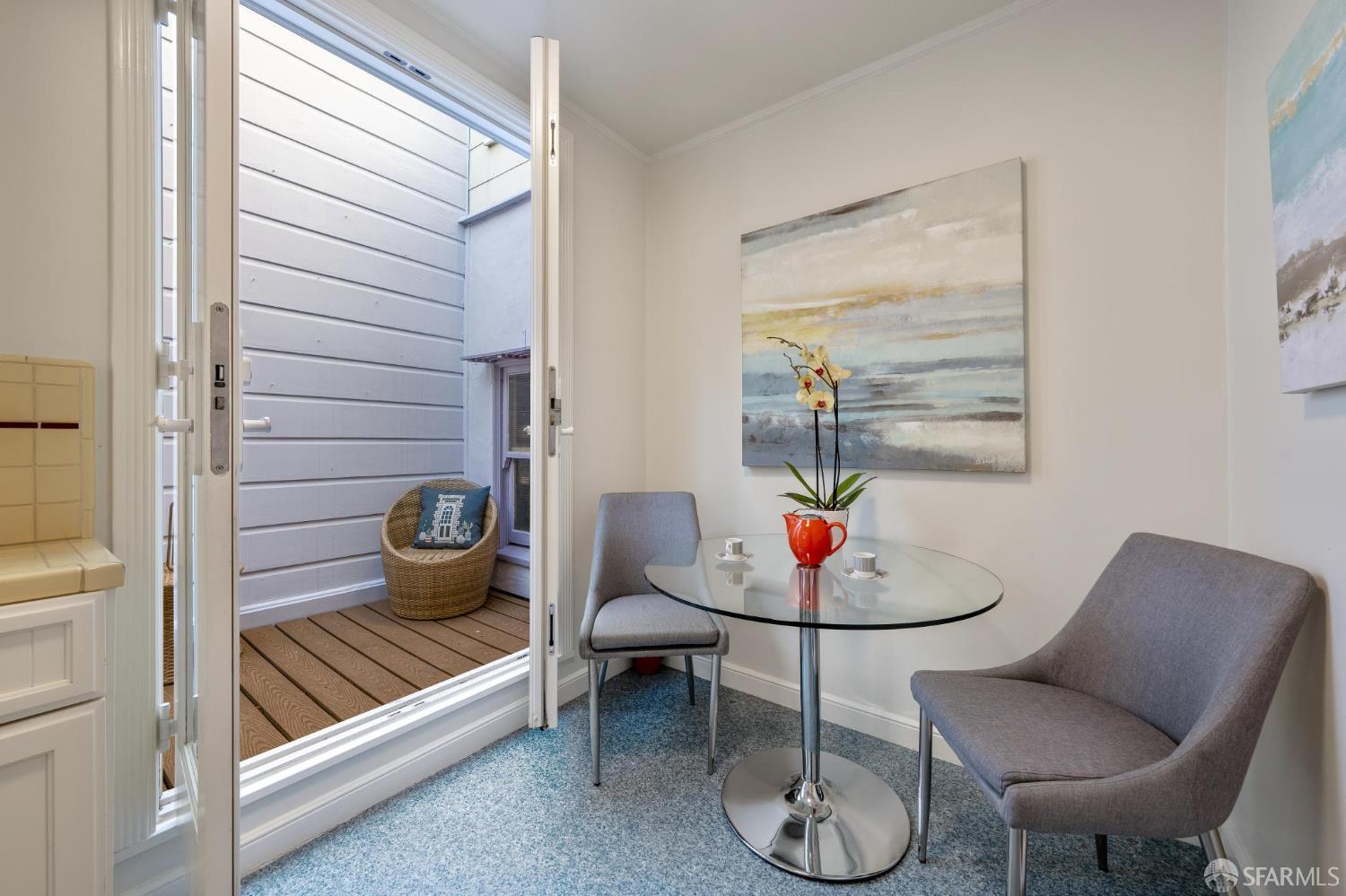 473 Melrose Avenue San Francisco, CA 94127 - Photo 39 of 94 a living room with furniture and a window