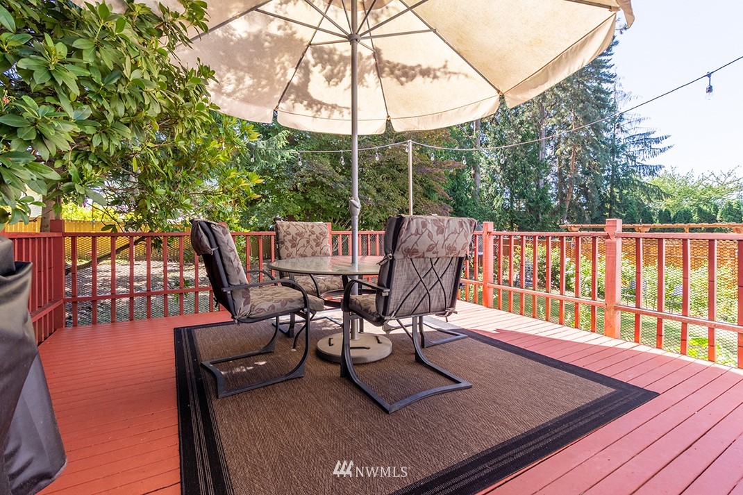 10025 Northeast 204th Street Bothell, WA 98011 - Photo 33 of 40 a view of outdoor space yard and patio