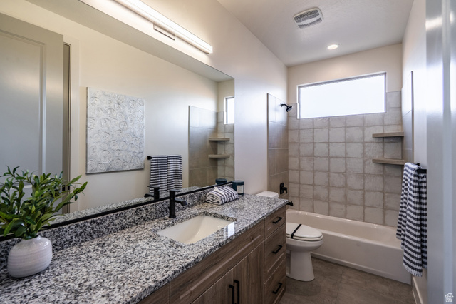 2972 West 570 North Hurricane, UT 84737 - Photo 72 of 104 Full bath featuring vanity and washtub / shower combination